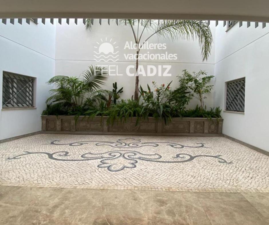 Apartamento Damia, Feel Cádiz Exterior photo